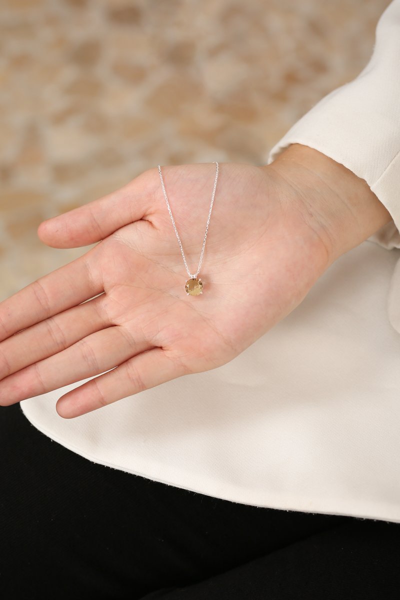 Model 9 Stone 3 Silver